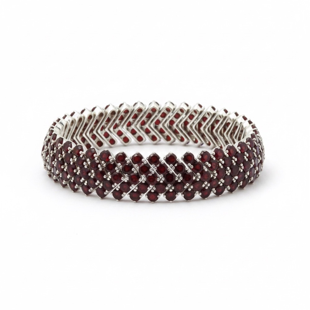 925 Sterling Silver Red Garnet 50 gram Bracelet